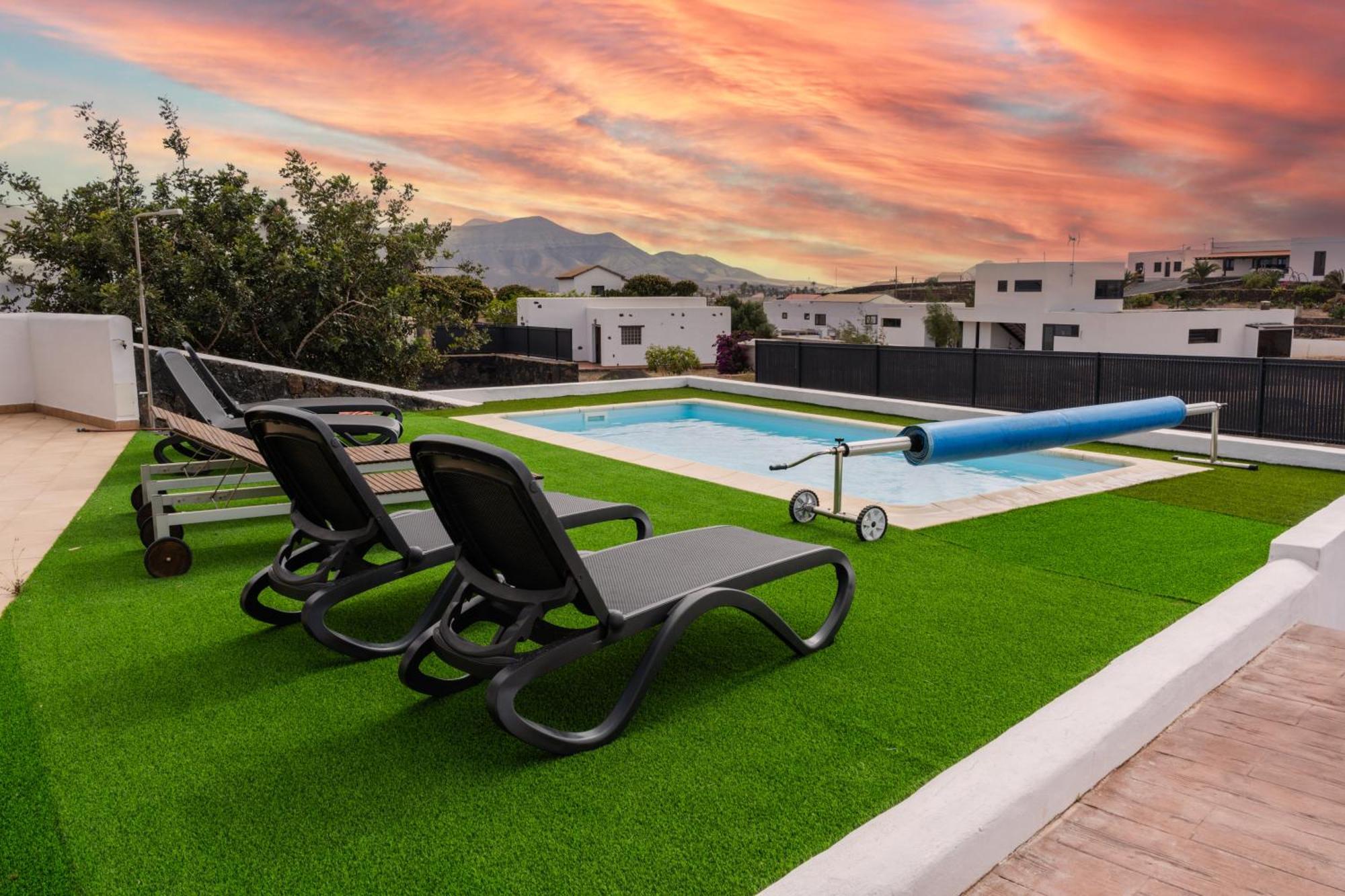 Villa Volcan2 Rural Private Pool La Oliva By Holidays Home Buitenkant foto