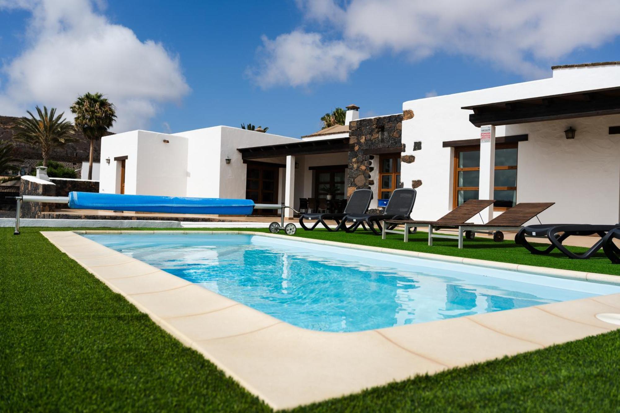 Villa Volcan2 Rural Private Pool La Oliva By Holidays Home Buitenkant foto